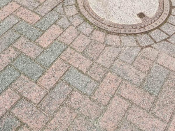 Fugenfläche vor der Reinigung, zweites Beispiel